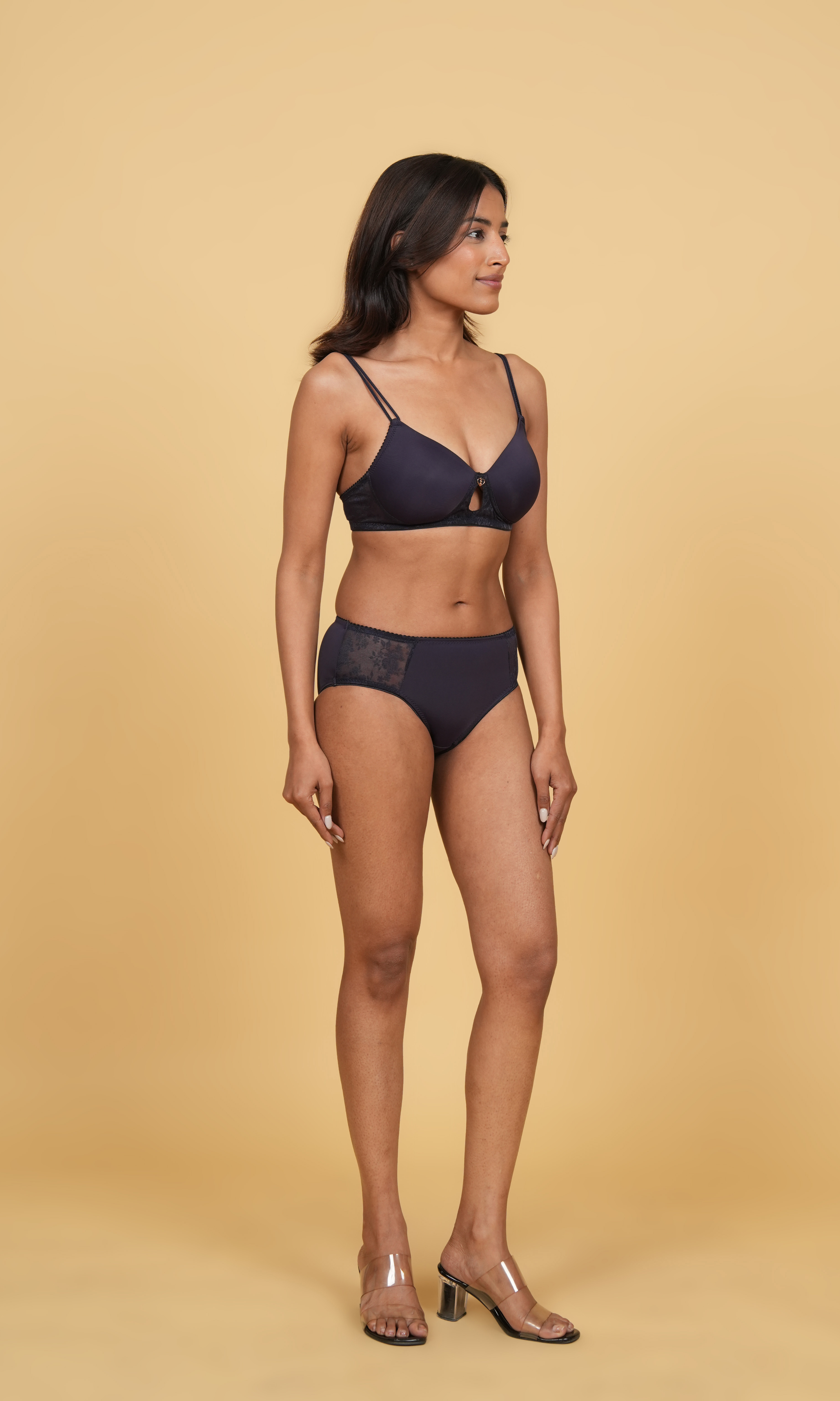 Padded Non-Wired Seamless Lace Bra & Mid-Waist Lace Brief Set