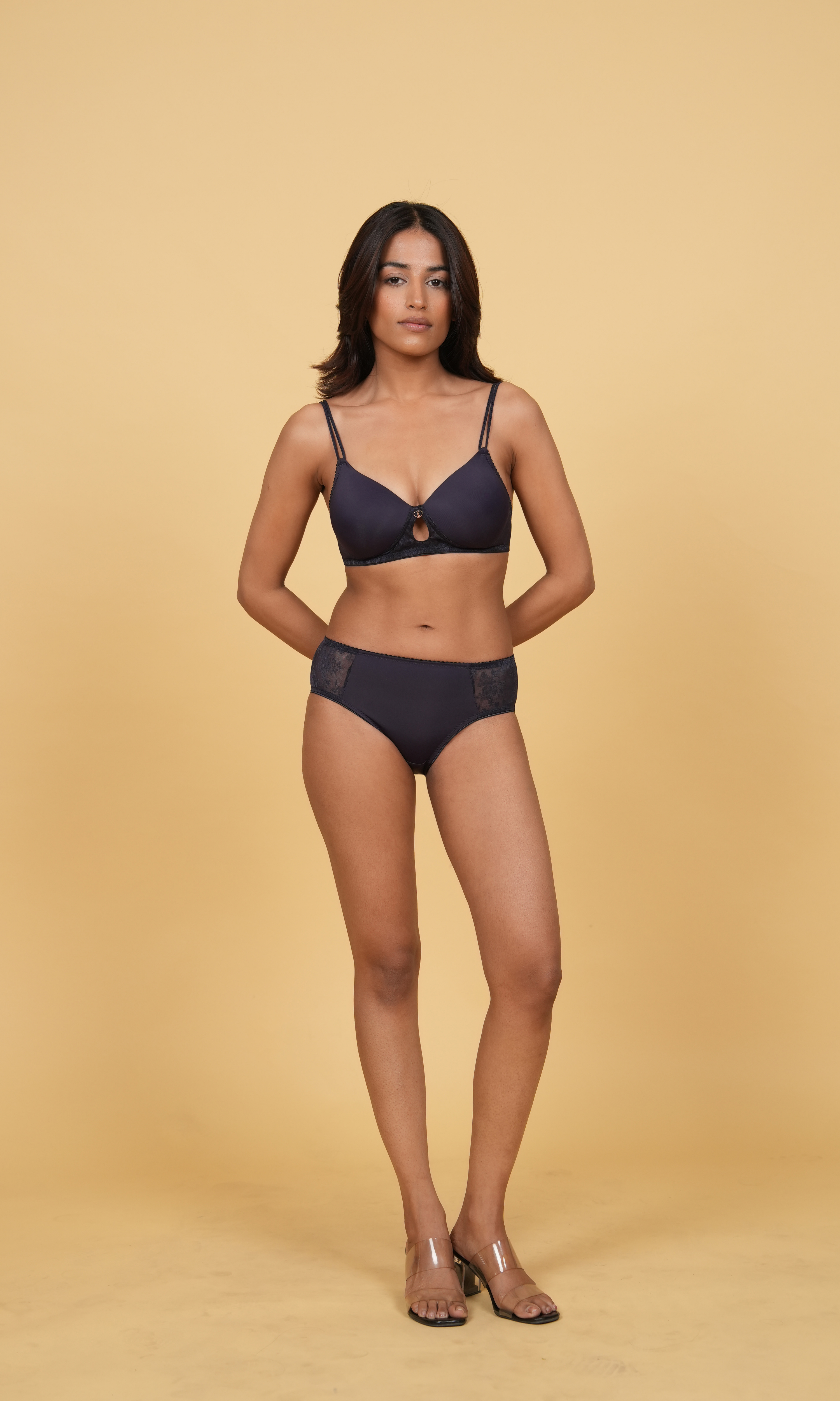 Padded Non-Wired Seamless Lace Bra & Mid-Waist Lace Brief Set